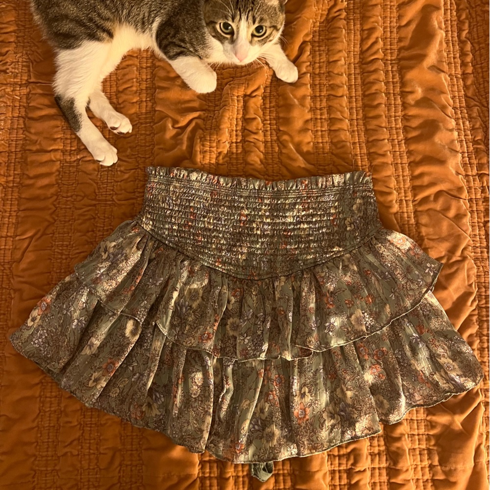 Floral iridescent ruffle skirt